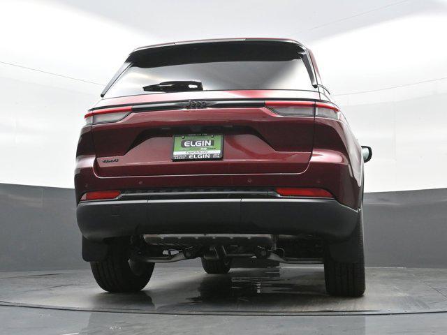 new 2025 Jeep Grand Cherokee car, priced at $40,725