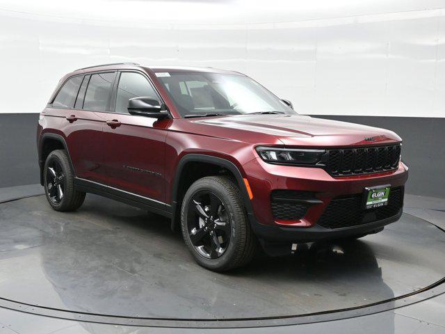 new 2025 Jeep Grand Cherokee car, priced at $40,725