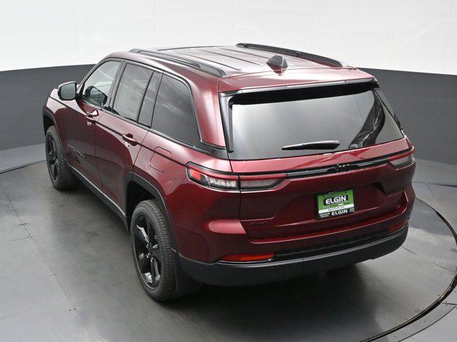 new 2025 Jeep Grand Cherokee car, priced at $40,725