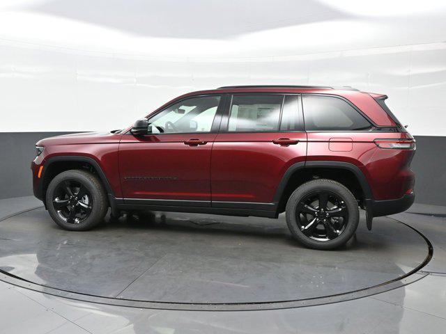 new 2025 Jeep Grand Cherokee car, priced at $40,725