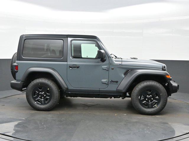new 2025 Jeep Wrangler car, priced at $31,001
