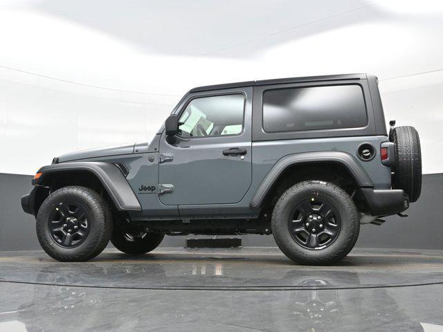 new 2025 Jeep Wrangler car, priced at $31,001