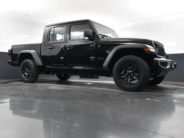 new 2024 Jeep Gladiator car, priced at $37,192