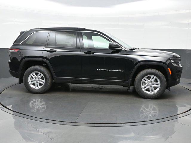 new 2025 Jeep Grand Cherokee car, priced at $34,630