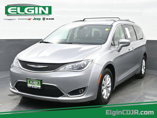 used 2017 Chrysler Pacifica car, priced at $15,990