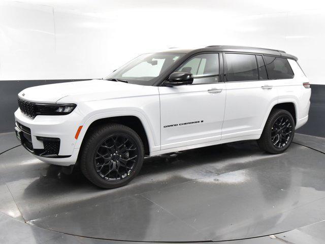 new 2024 Jeep Grand Cherokee L car, priced at $66,026