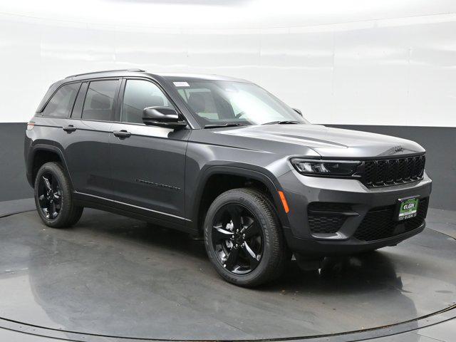 new 2025 Jeep Grand Cherokee car, priced at $40,747