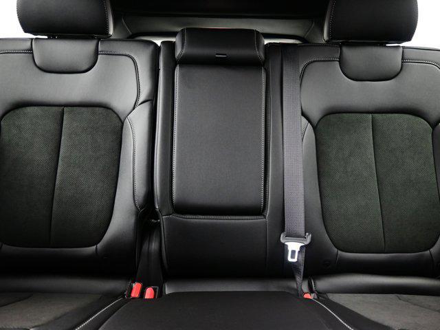 new 2025 Jeep Grand Cherokee car, priced at $40,747