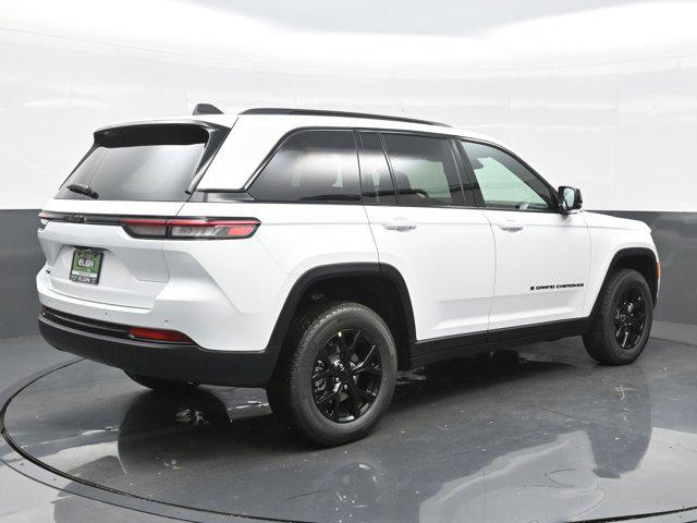 new 2025 Jeep Grand Cherokee car, priced at $40,856