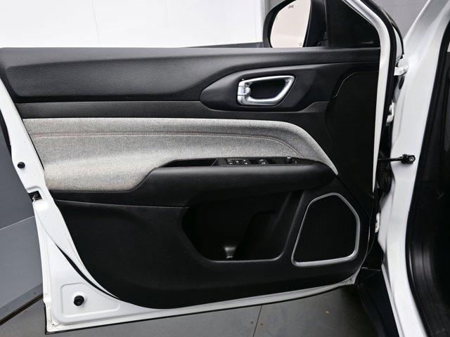 used 2022 Jeep Compass car, priced at $19,590