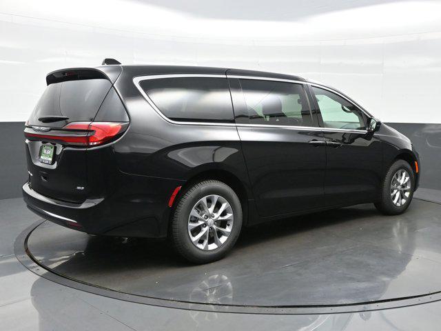new 2026 Chrysler Pacifica car, priced at $43,409