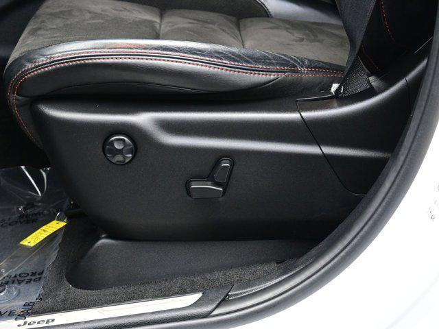 used 2021 Jeep Grand Cherokee car, priced at $25,990