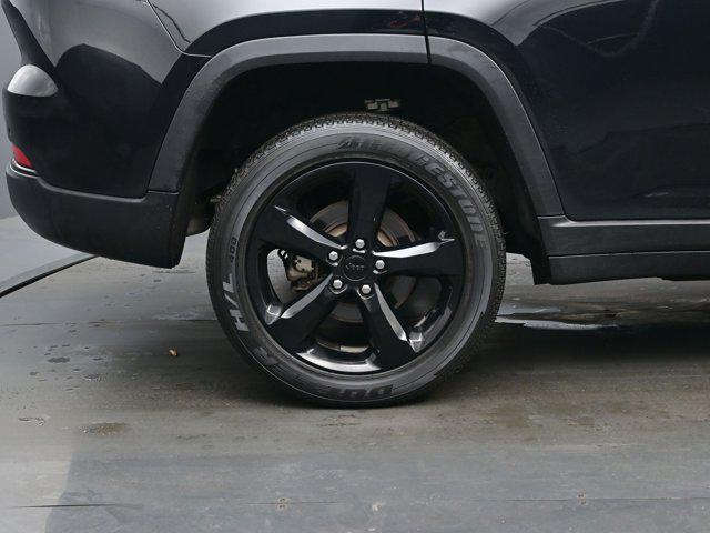 used 2023 Jeep Grand Cherokee car, priced at $30,490