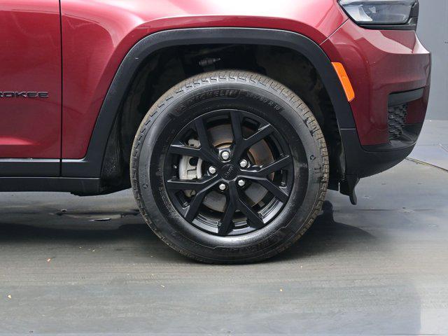 used 2024 Jeep Grand Cherokee L car, priced at $31,990