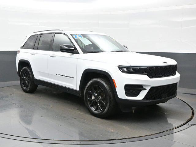 used 2024 Jeep Grand Cherokee car, priced at $32,490