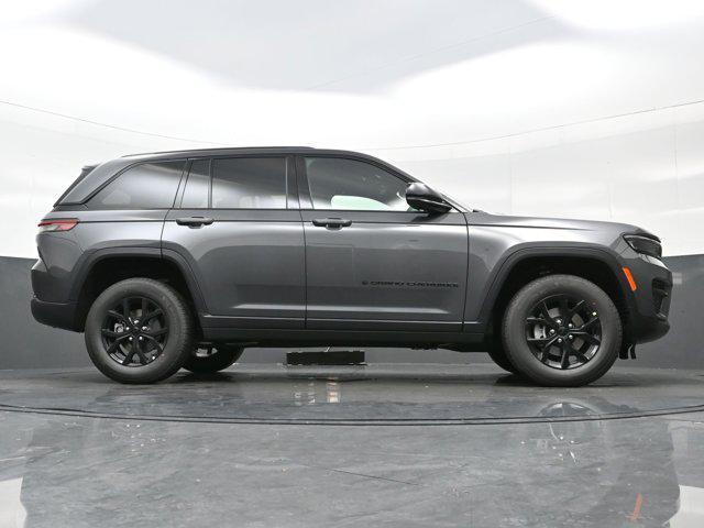 new 2025 Jeep Grand Cherokee car, priced at $39,892