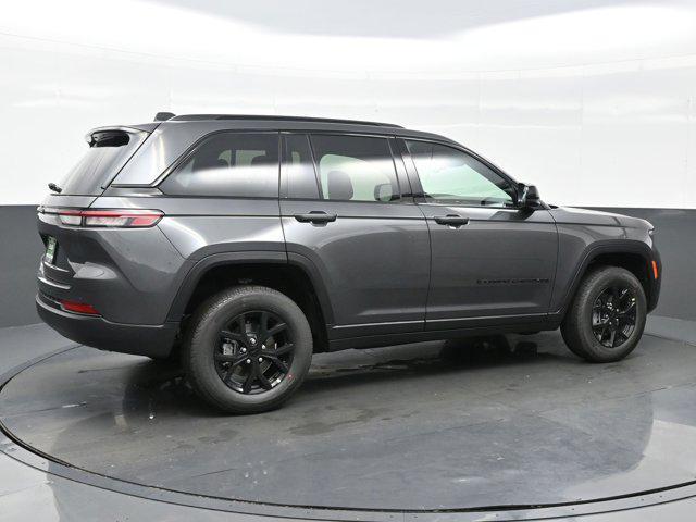 new 2025 Jeep Grand Cherokee car, priced at $39,892