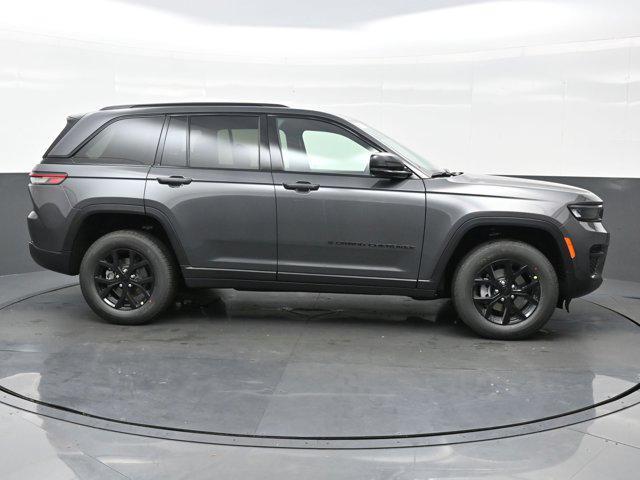 new 2025 Jeep Grand Cherokee car, priced at $39,892