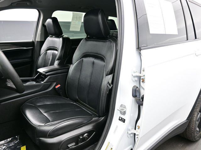 used 2023 Jeep Grand Cherokee L car, priced at $27,990