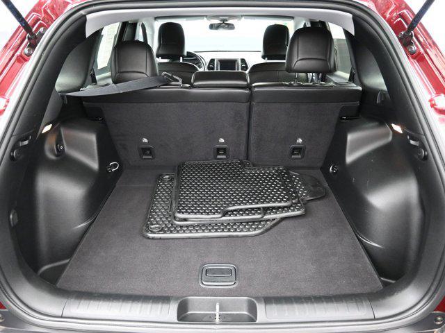 used 2020 Jeep Cherokee car, priced at $19,590