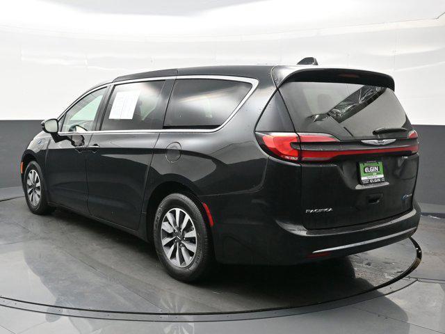 used 2022 Chrysler Pacifica Hybrid car, priced at $23,790