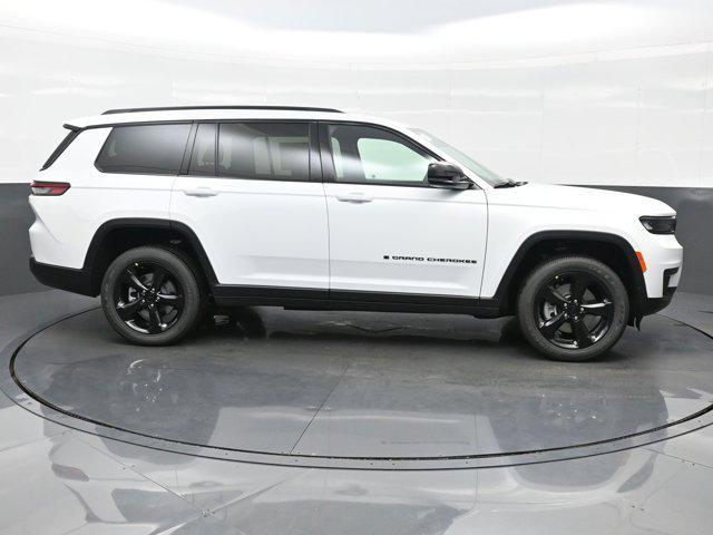 new 2025 Jeep Grand Cherokee L car, priced at $41,796