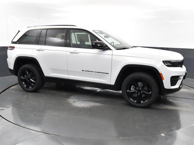 new 2024 Jeep Grand Cherokee car, priced at $38,816