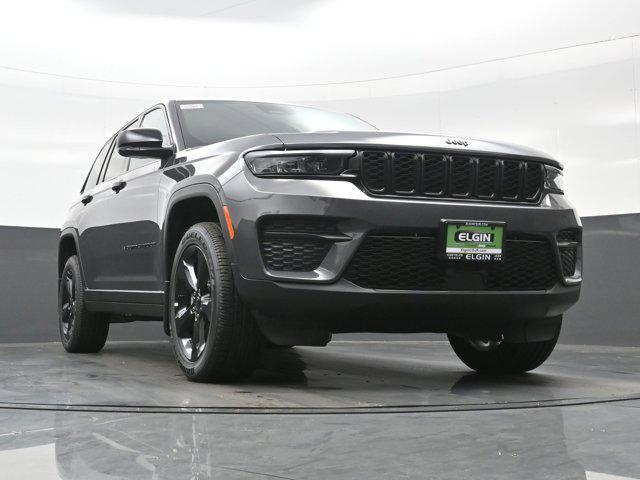 new 2025 Jeep Grand Cherokee car, priced at $49,795