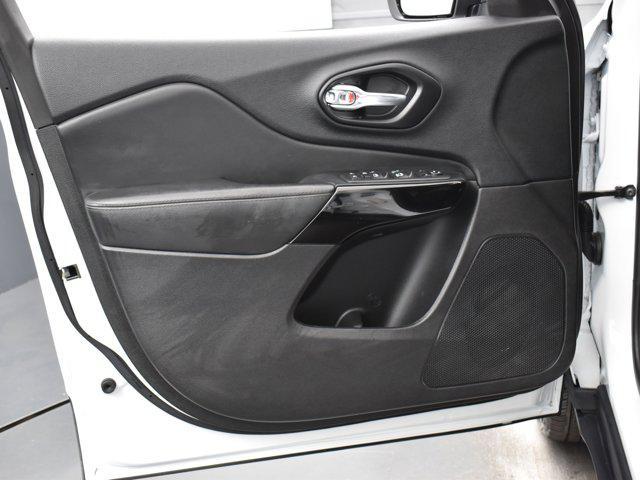 used 2021 Jeep Cherokee car, priced at $18,990