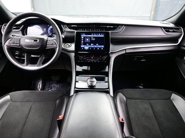 used 2024 Jeep Grand Cherokee car, priced at $31,990