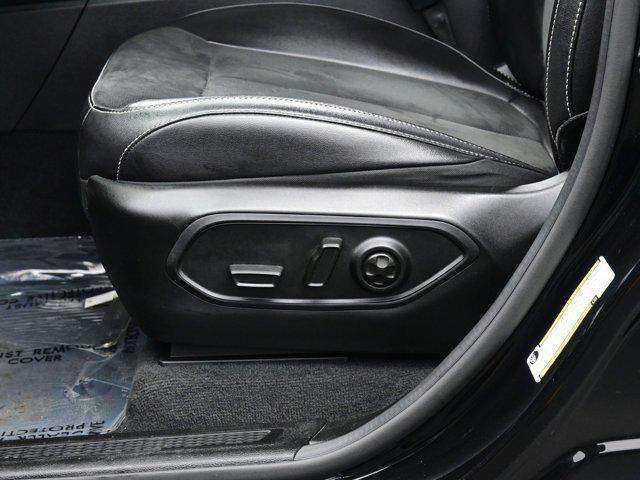 used 2024 Jeep Grand Cherokee car, priced at $31,990