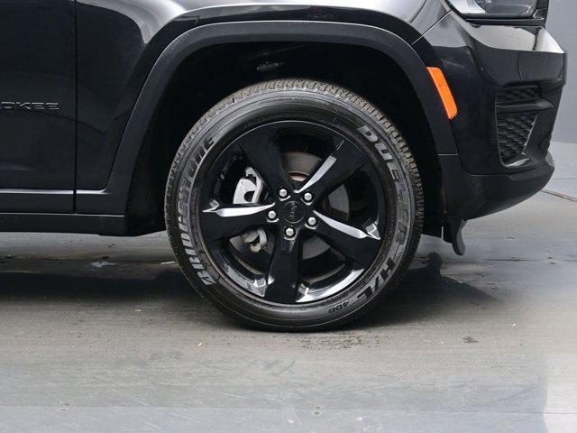 used 2024 Jeep Grand Cherokee car, priced at $31,990