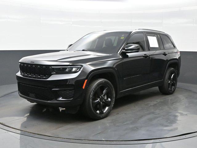 used 2023 Jeep Grand Cherokee car, priced at $28,990