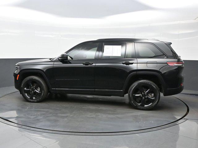 used 2023 Jeep Grand Cherokee car, priced at $28,990