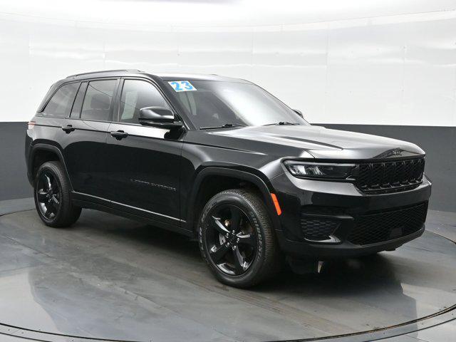 used 2023 Jeep Grand Cherokee car, priced at $31,590