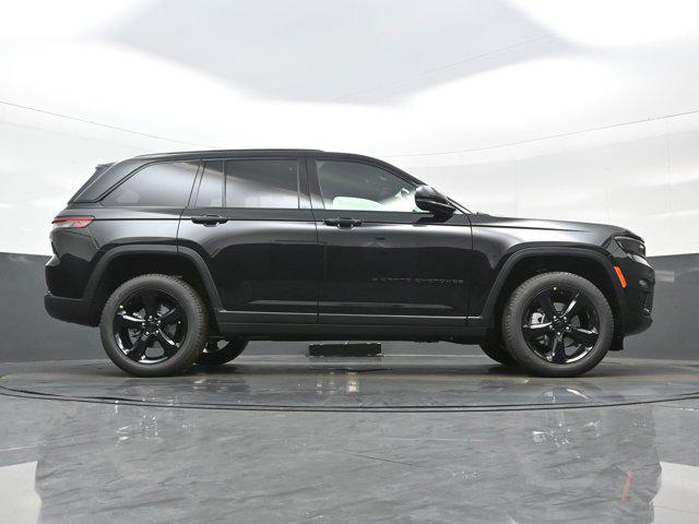new 2025 Jeep Grand Cherokee car, priced at $43,841
