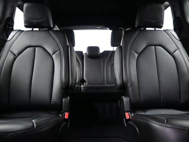 new 2025 Chrysler Pacifica car, priced at $39,389