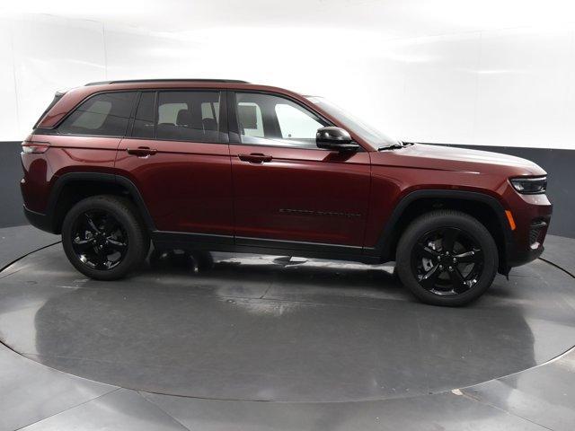 new 2024 Jeep Grand Cherokee car, priced at $40,248