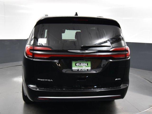 new 2024 Chrysler Pacifica car, priced at $53,186