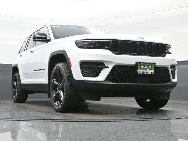 new 2025 Jeep Grand Cherokee car, priced at $40,189