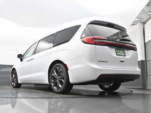new 2026 Chrysler Pacifica car, priced at $41,505