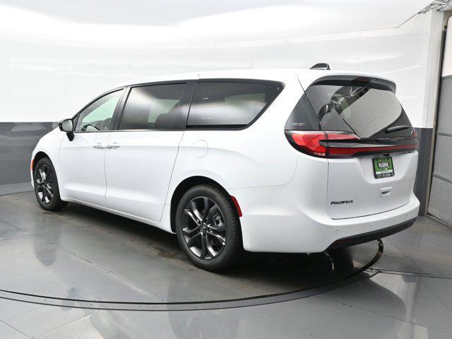new 2026 Chrysler Pacifica car, priced at $41,505