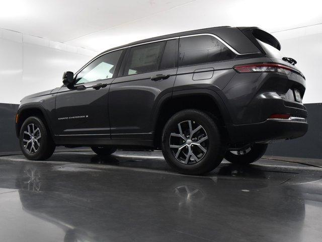 new 2024 Jeep Grand Cherokee car, priced at $42,254