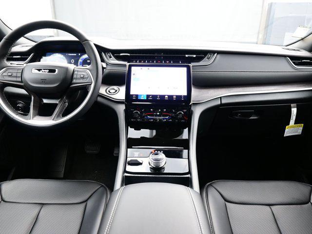 new 2025 Jeep Grand Cherokee L car, priced at $47,196