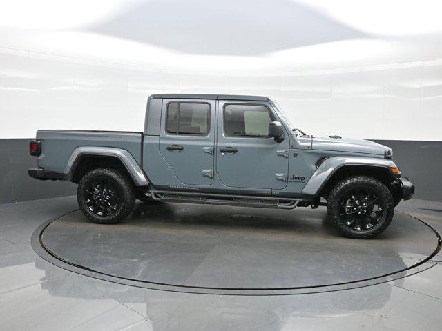 used 2025 Jeep Gladiator car, priced at $38,590