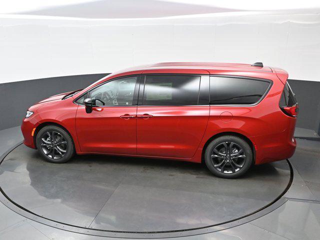 new 2026 Chrysler Pacifica car, priced at $38,800