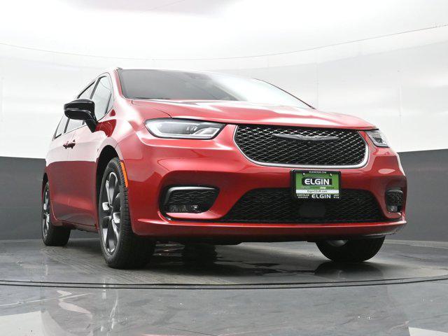 new 2026 Chrysler Pacifica car, priced at $38,800