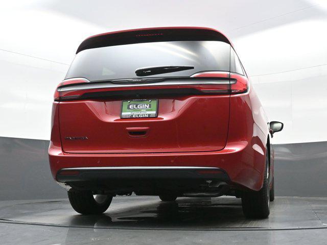 new 2026 Chrysler Pacifica car, priced at $38,800