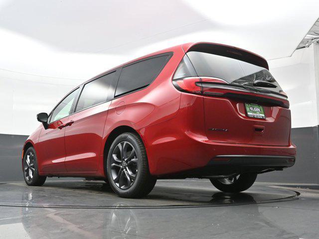 new 2026 Chrysler Pacifica car, priced at $38,800