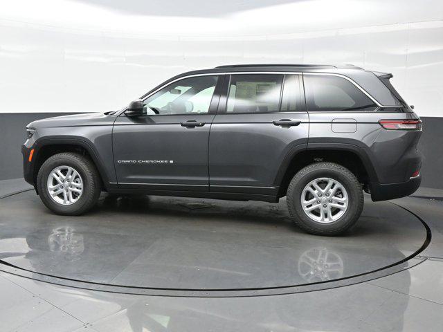 new 2025 Jeep Grand Cherokee car, priced at $34,247